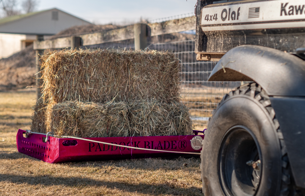 paddock trailer carrying hay bales